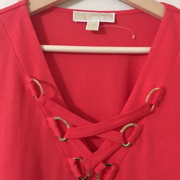 MICHAEL Michael Kors Corel Lace-up V-Neck Tee - Picture 6 of 7